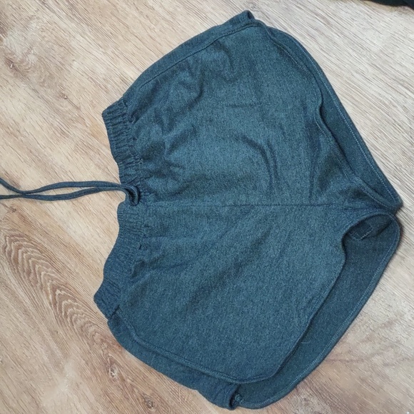 2 pair of Junior Athletic knit shorts - Picture 3 of 6